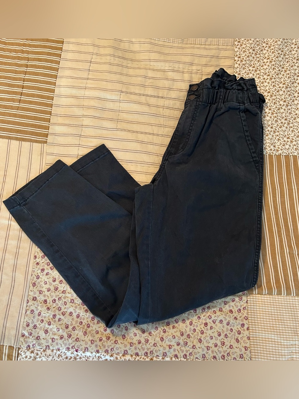 Women’s dark gray universal threads paperbag straight leg pants size 0